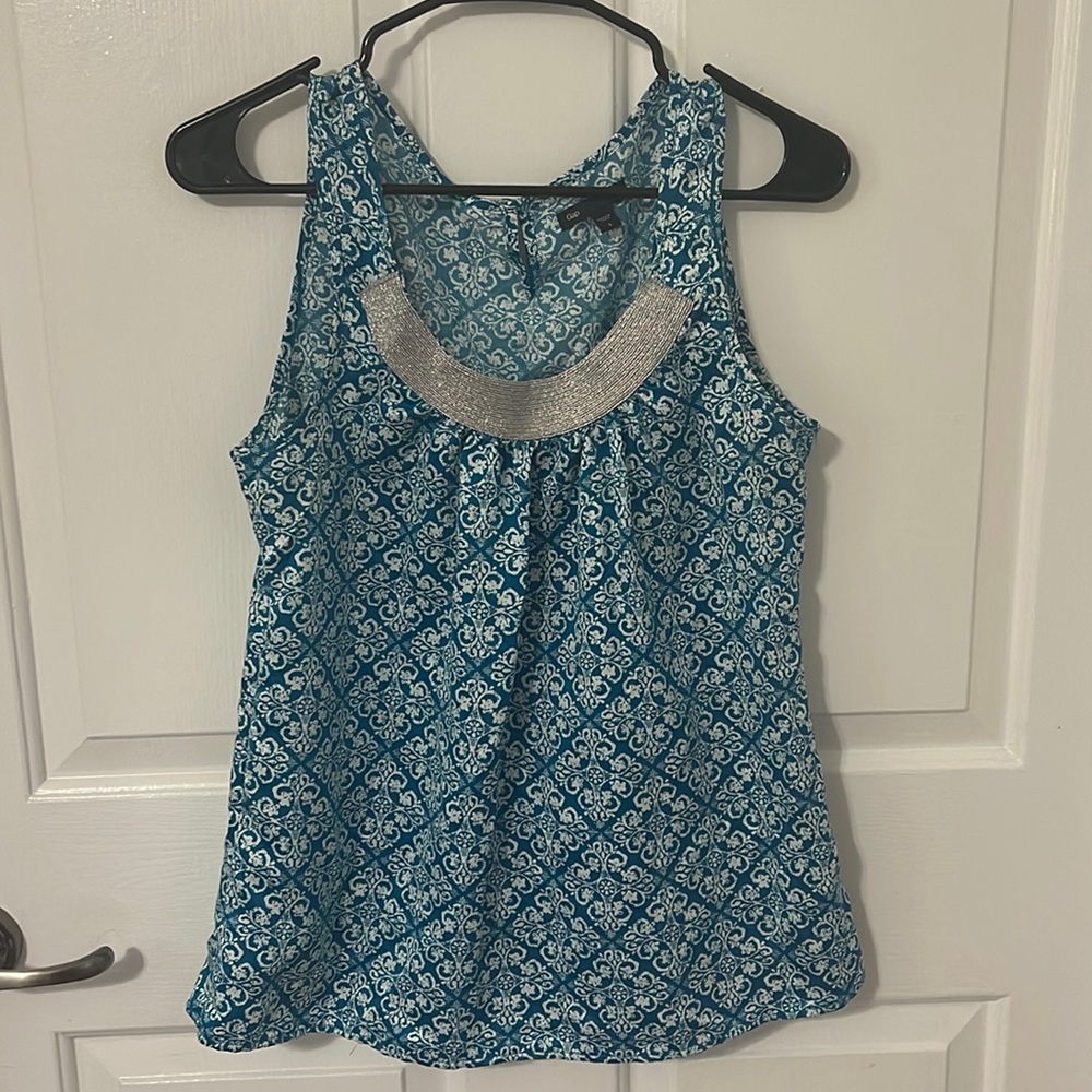 Soft cute GAP top